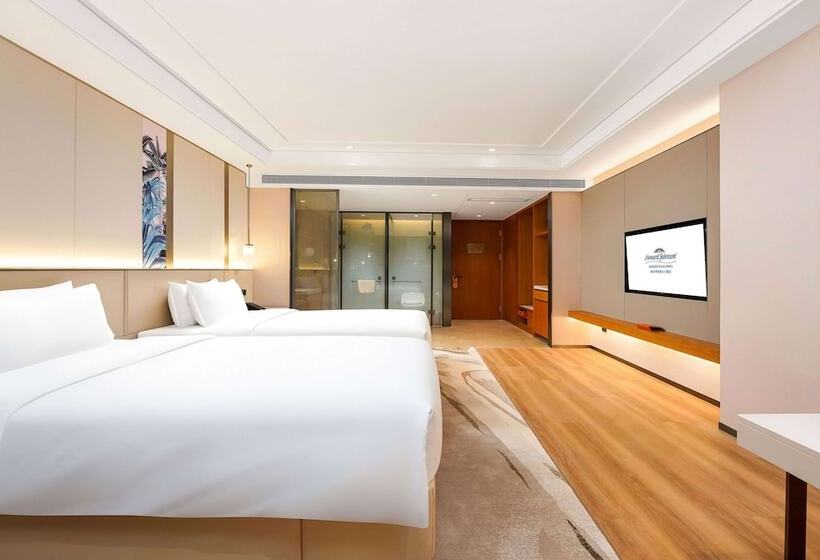 فندق Howard Johnson By Wyndham Huaqiao Plaza Xinyu