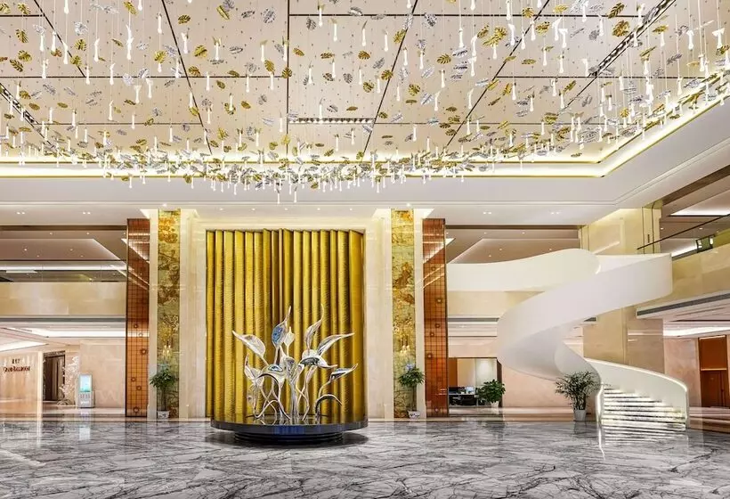 ホテル Howard Johnson By Wyndham Huaqiao Plaza Xinyu