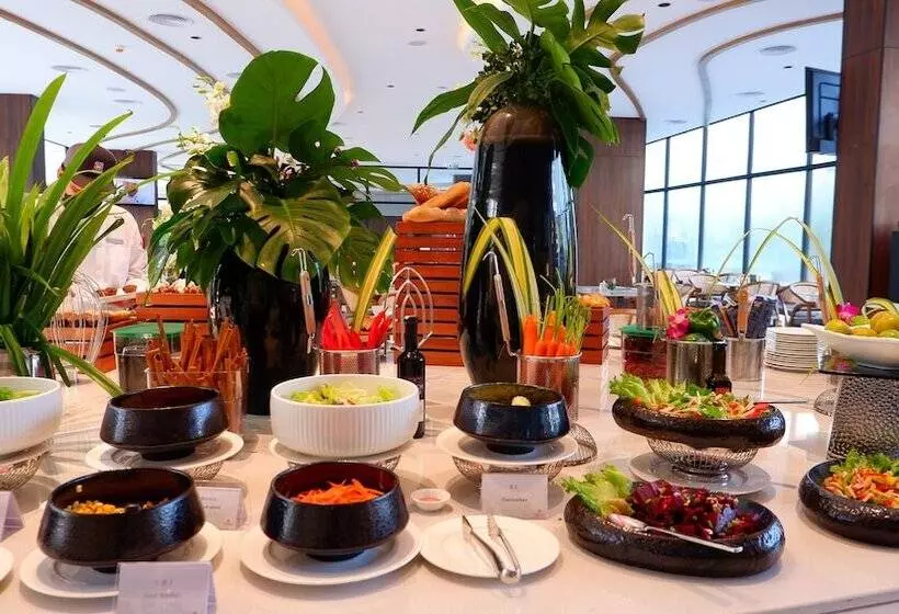 Hotelli Laya Resort Phuket Island