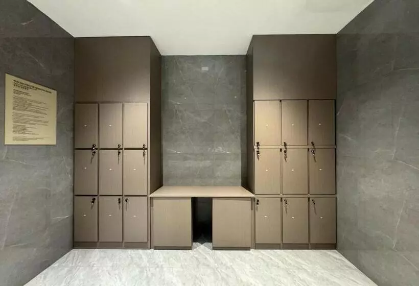 Hotelli Laya Resort Phuket Island