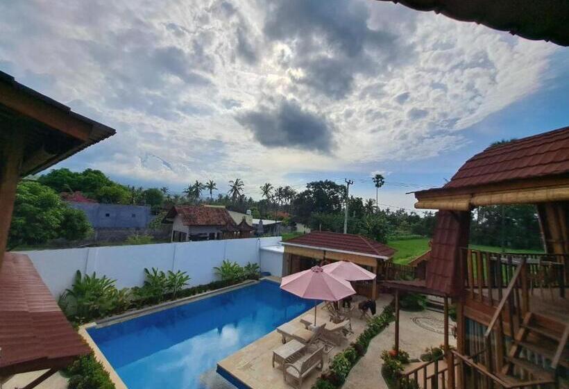 Отель Melasti Mountain Villa Amed Bali