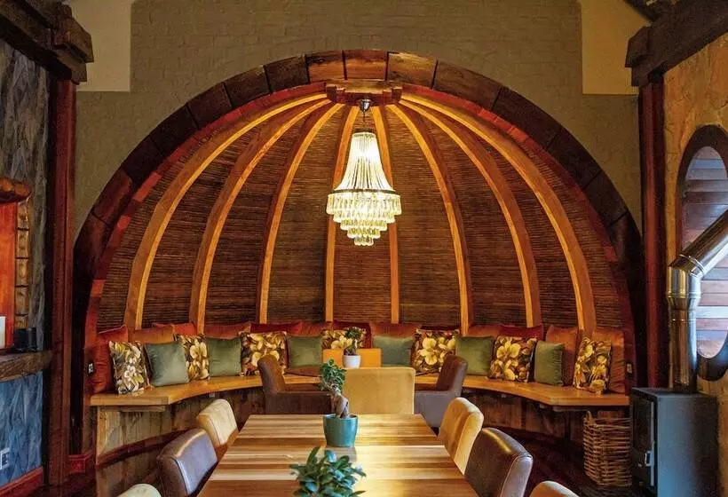 Hotelli Mont Eco Game Reserve