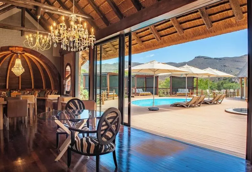 Hotelli Mont Eco Game Reserve