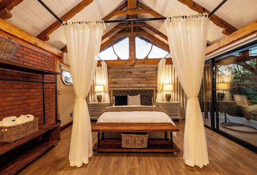 فندق Mont Eco Game Reserve