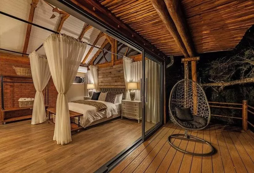 Hotelli Mont Eco Game Reserve