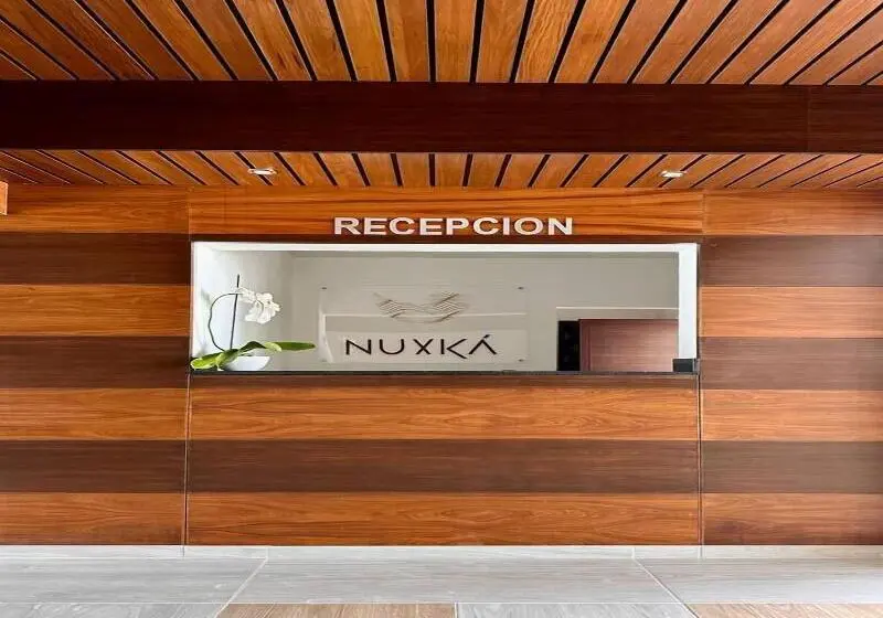 ホテル Nuxká