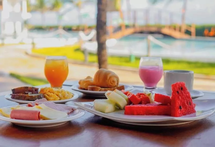 ホテル Oiti Beach Resort Tutoia