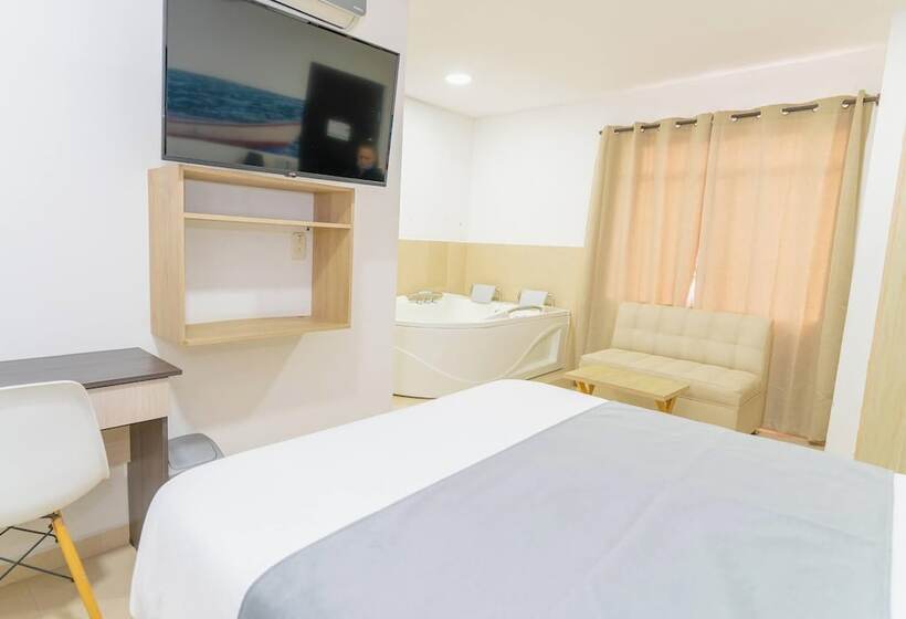 Hotel Plataneras Plaza