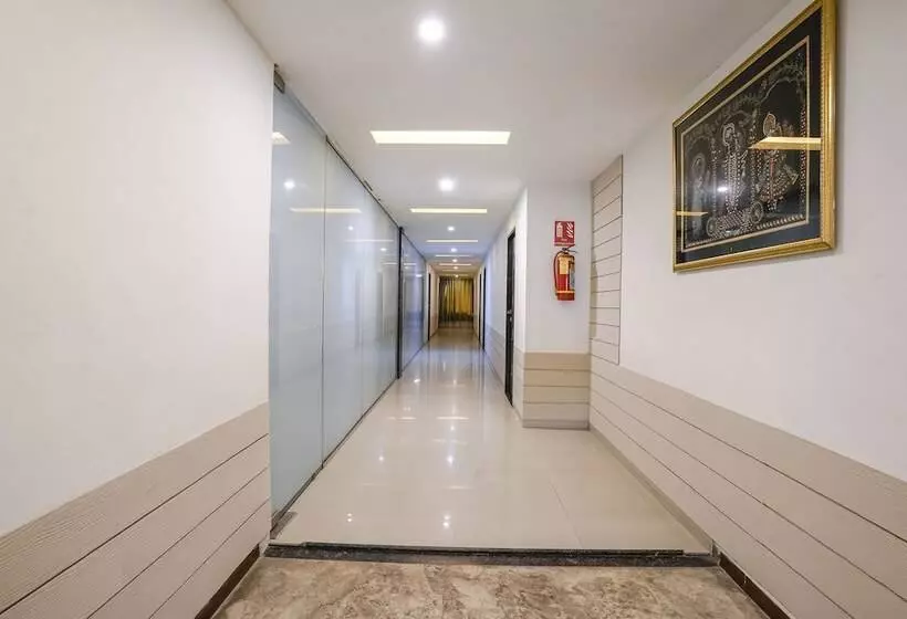 Fabhotel Prime Riddhi Siddhi
