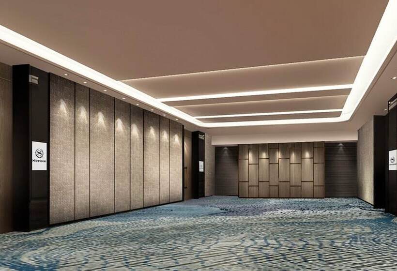 בית מלון כפרי Sheraton Kuching