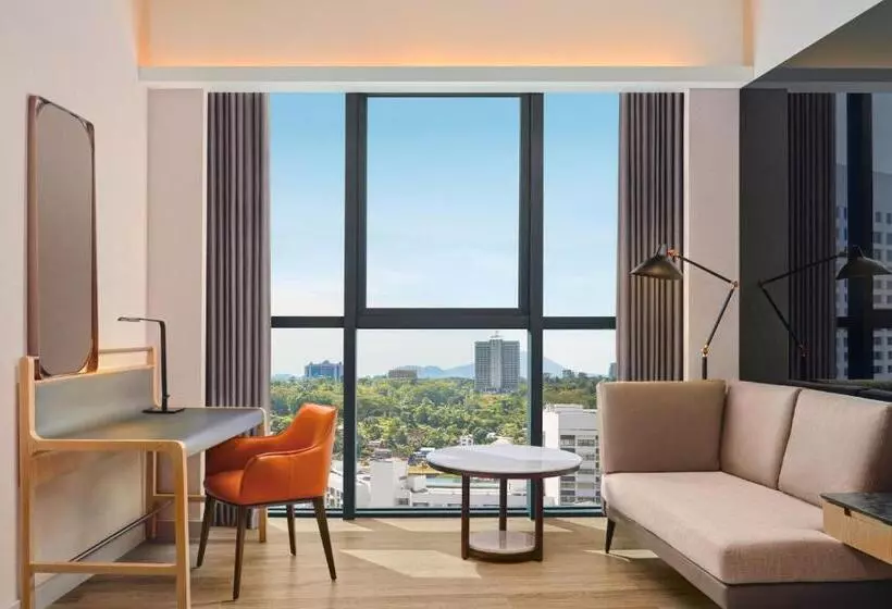 ホテル Sheraton Kuching