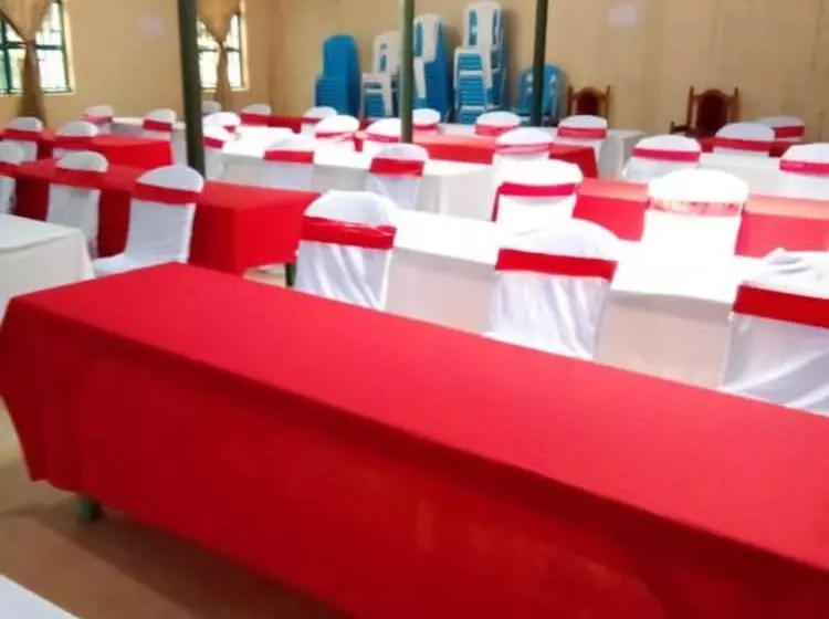 هتل Sofa Camp Naivasha