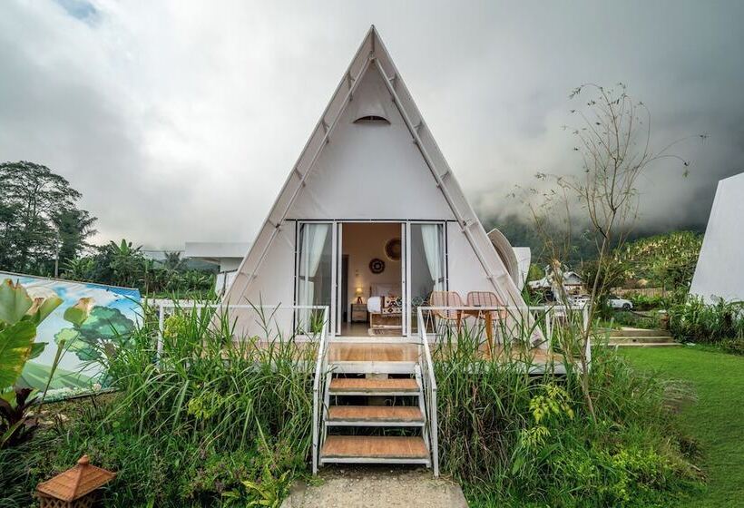 Отель The Dewi Bedugul