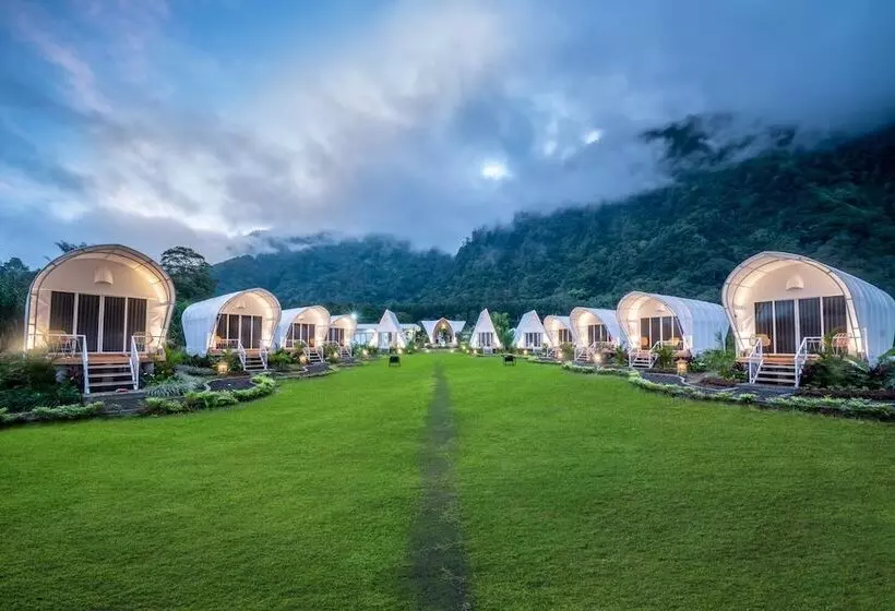 ホテル The Dewi Bedugul