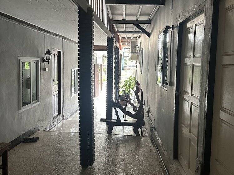 Pensión Bangsit Guesthouse