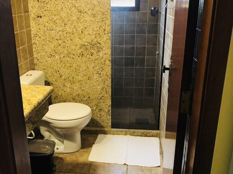 膳宿费 Búzios Flats & Suítes Da Mari