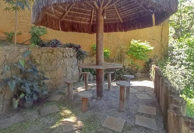 Majatalo Búzios Flats & Suítes Da Mari