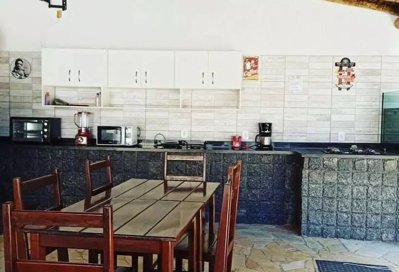 Majatalo Búzios Flats & Suítes Da Mari