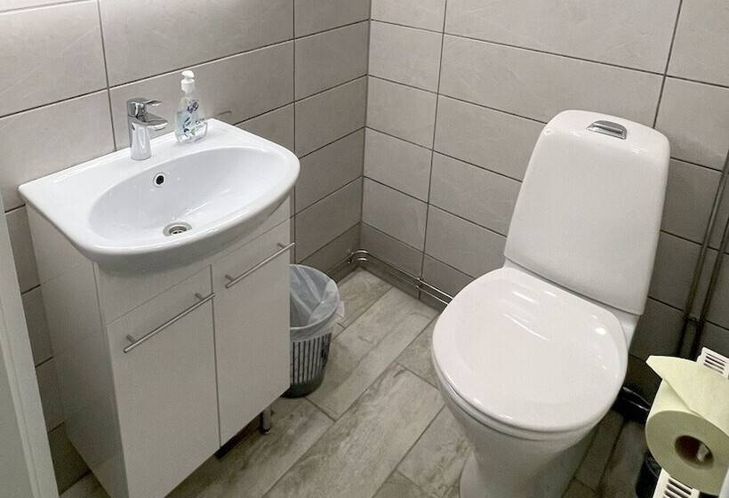 פנסיון Kuukkeli Ivalo Airport Inn