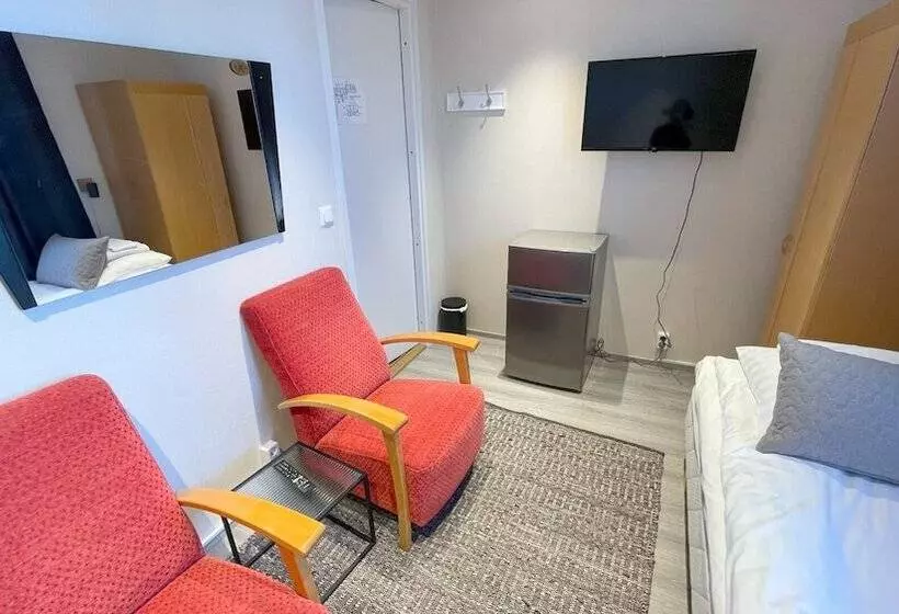 ペンション Kuukkeli Ivalo Airport Inn