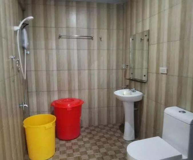 پانسیون Reddoorz At Lao Singuan Homestay