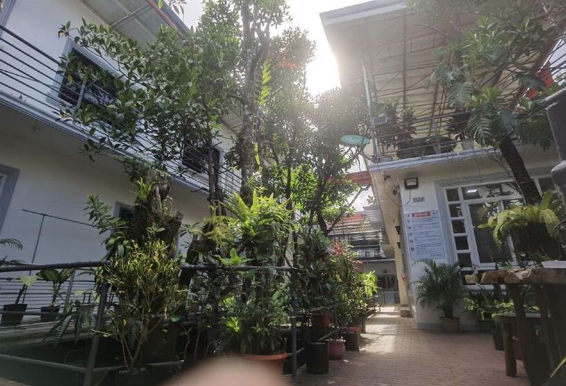 Пансион Reddoorz At Lao Singuan Homestay