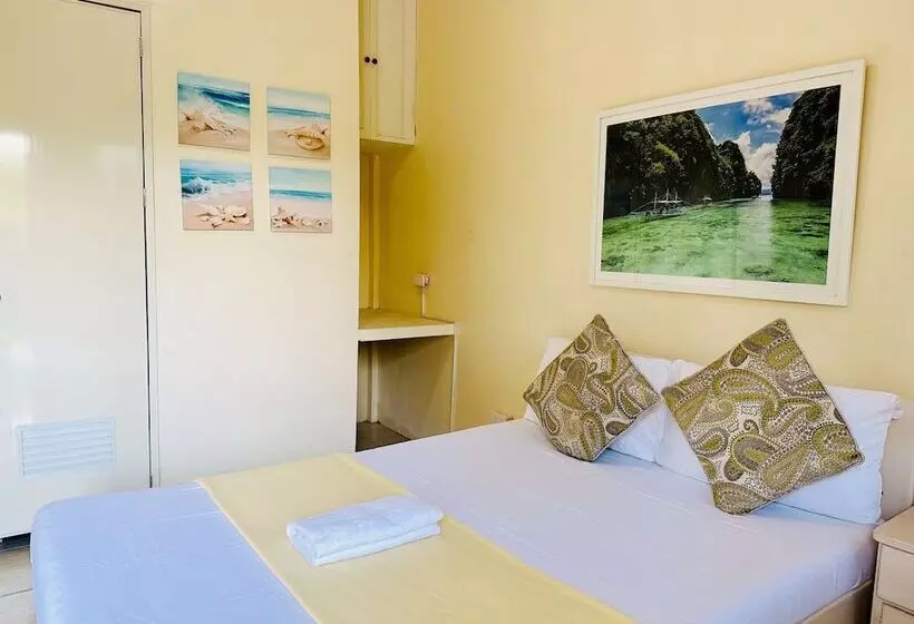 ペンション Paragua