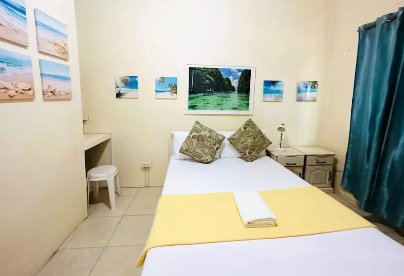 ペンション Paragua