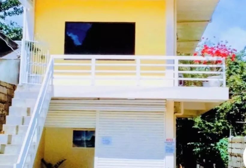 ペンション Paragua