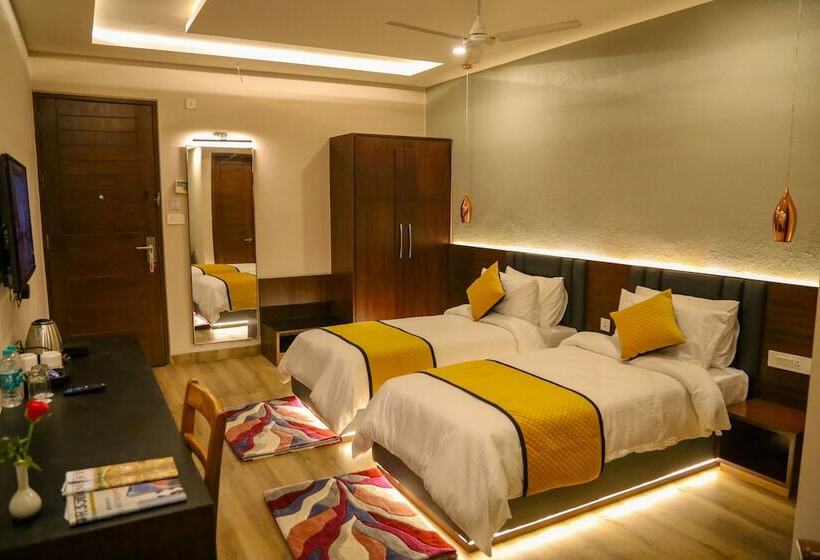 渡假胜地 Four Leaf Hotel Sapphire Blue