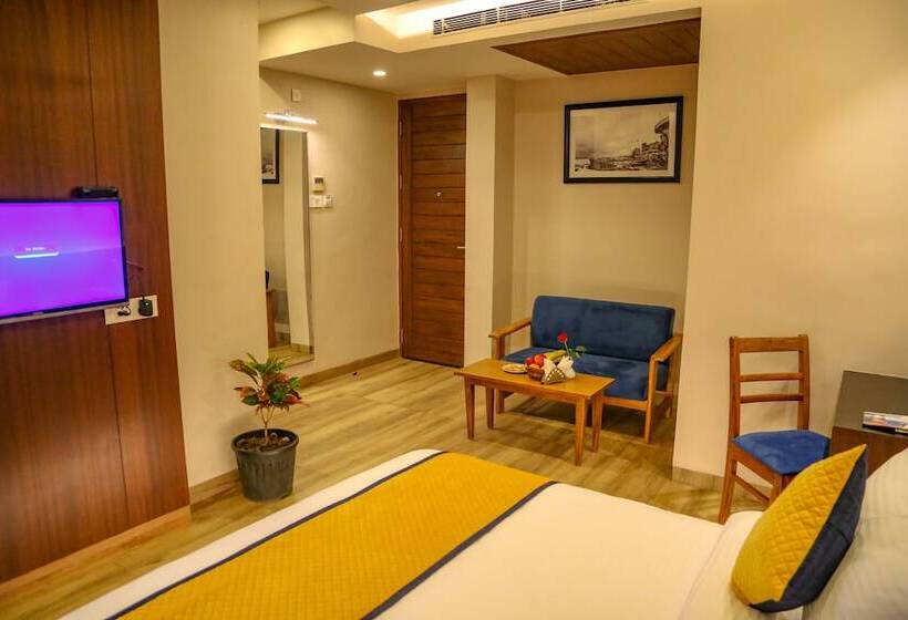 渡假胜地 Four Leaf Hotel Sapphire Blue