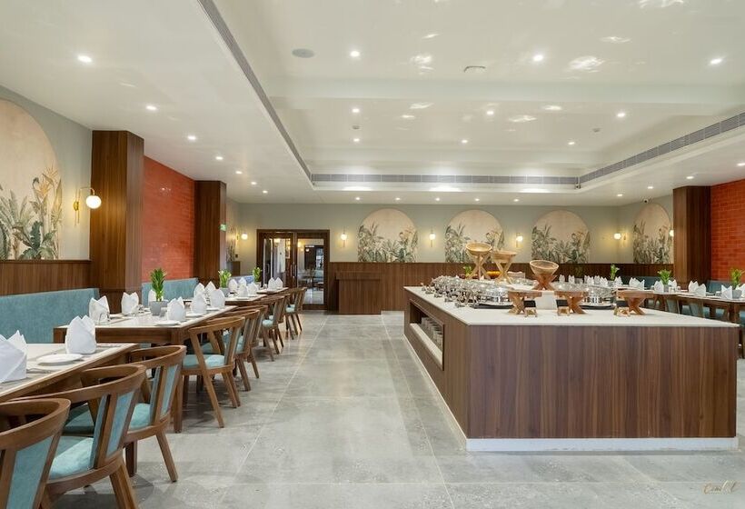 The Fern Wisteria Resort Dhari