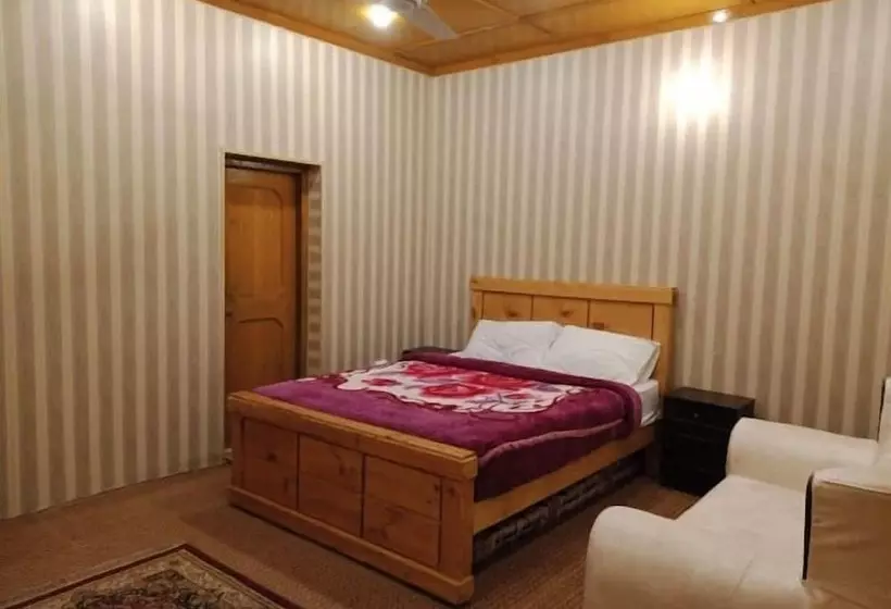 Dumani Inn Hotel And Restaurant