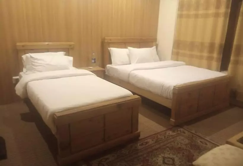 Dumani Inn Hotel And Restaurant