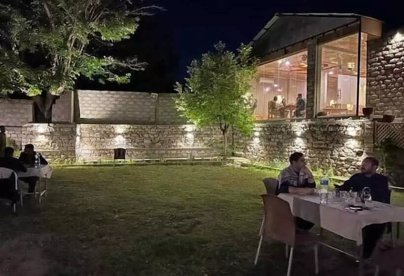 Dumani Inn Hotel And Restaurant