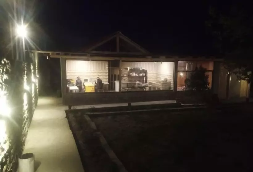Dumani Inn Hotel And Restaurant