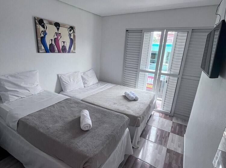 여관 Pousada Porto Navegantes