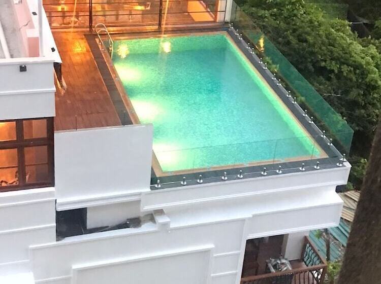 فندق Lavinia Bay Beach