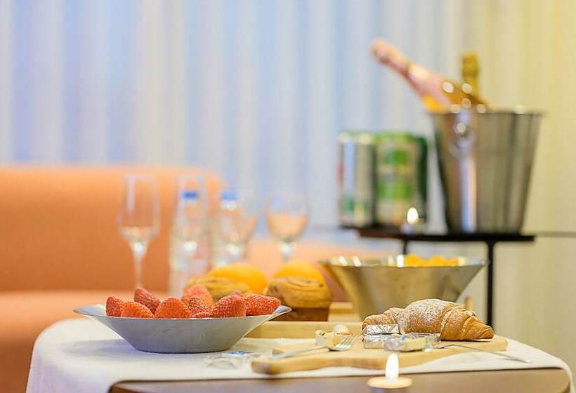 Mokpo H Avenue Hotel Peace Plaza