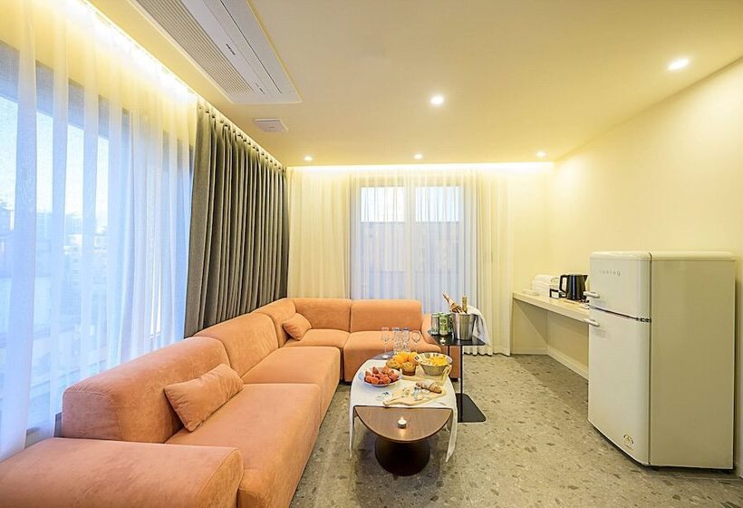 Mokpo H Avenue Hotel Peace Plaza