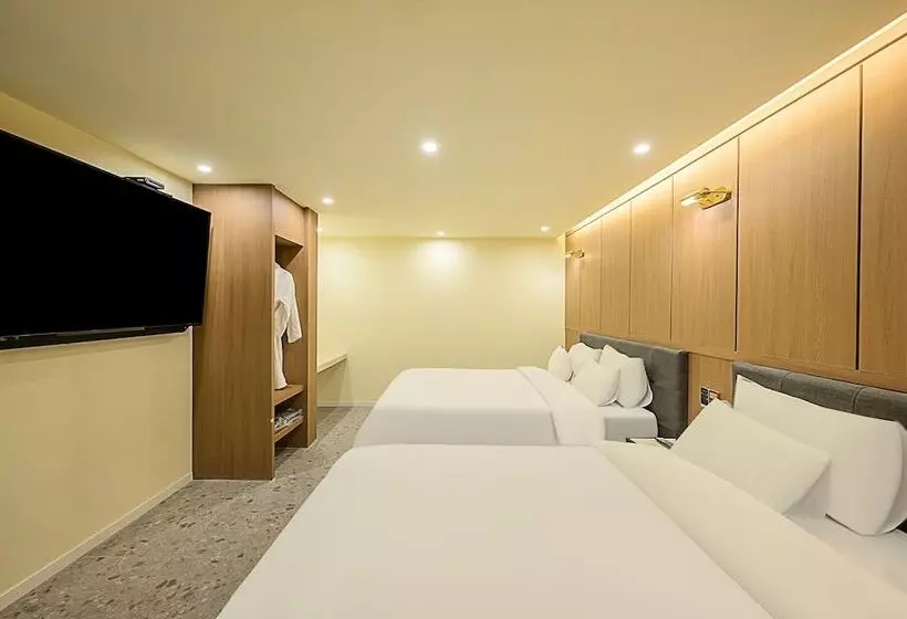 Mokpo H Avenue Hotel Peace Plaza