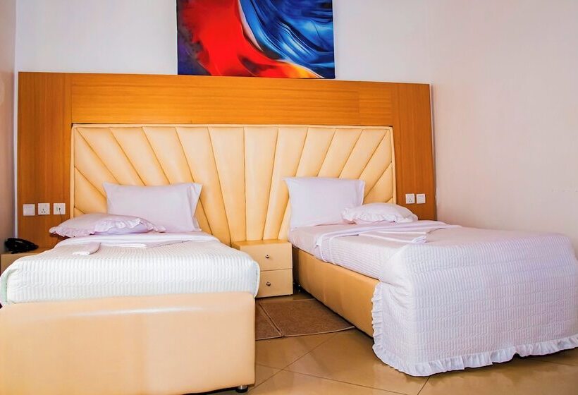 Netluna Villa Hotel & Tours