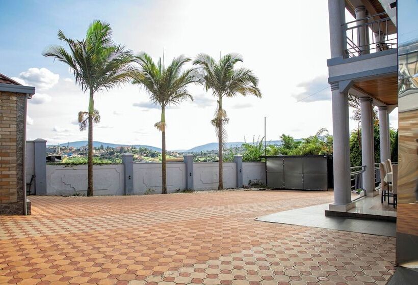 Netluna Villa Hotel & Tours