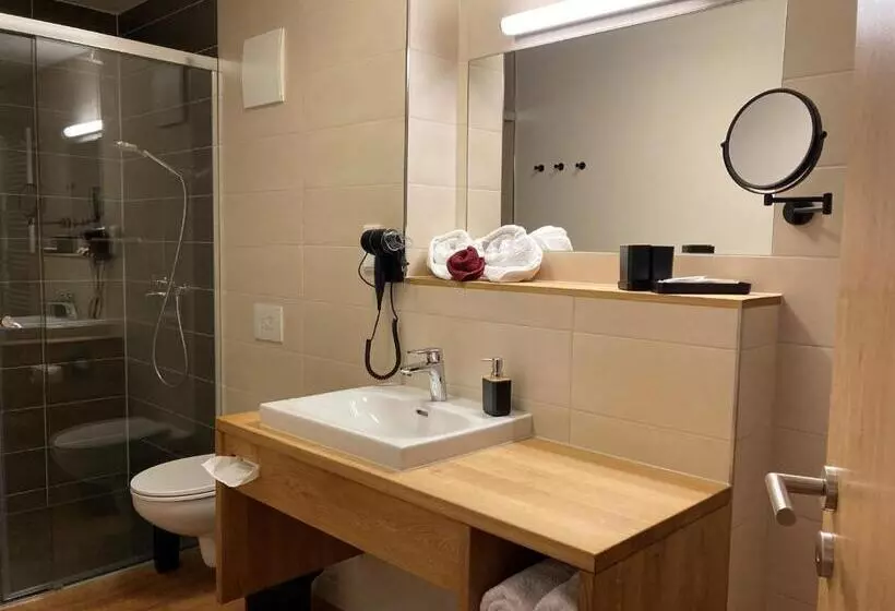 ペンション Landgasthof Meja