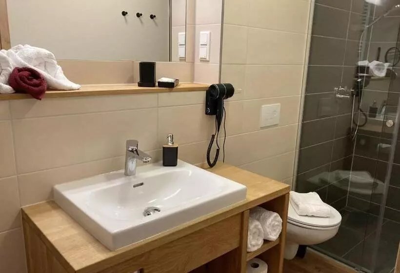 ペンション Landgasthof Meja