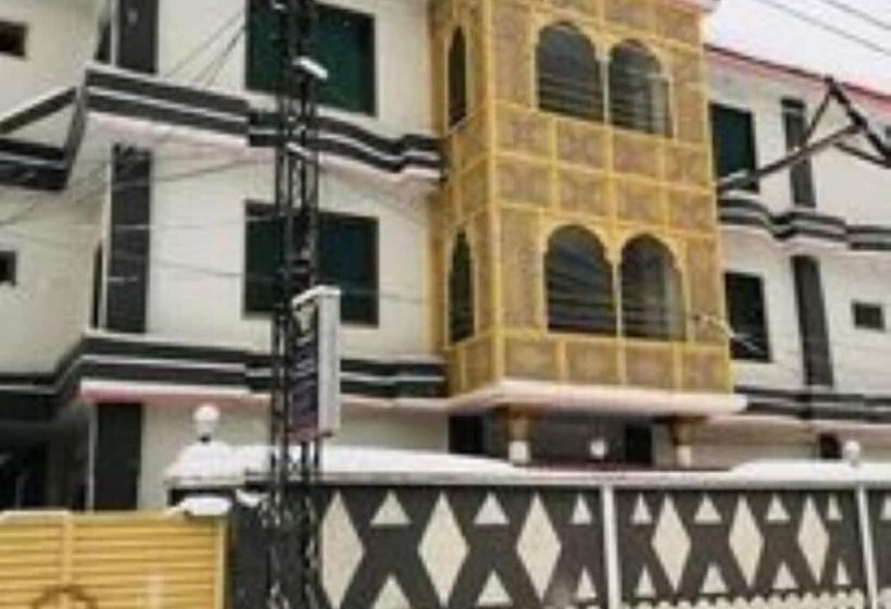 Al Madina Hotel Skardu