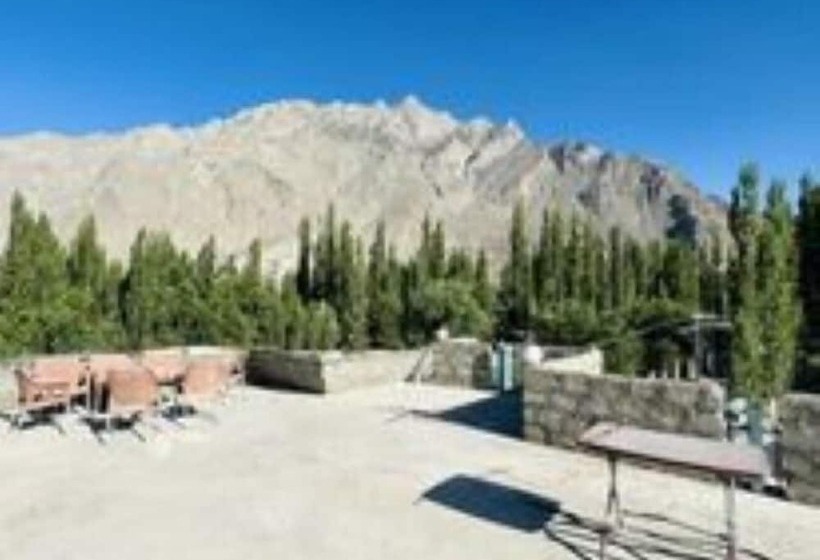 Al Madina Hotel Skardu