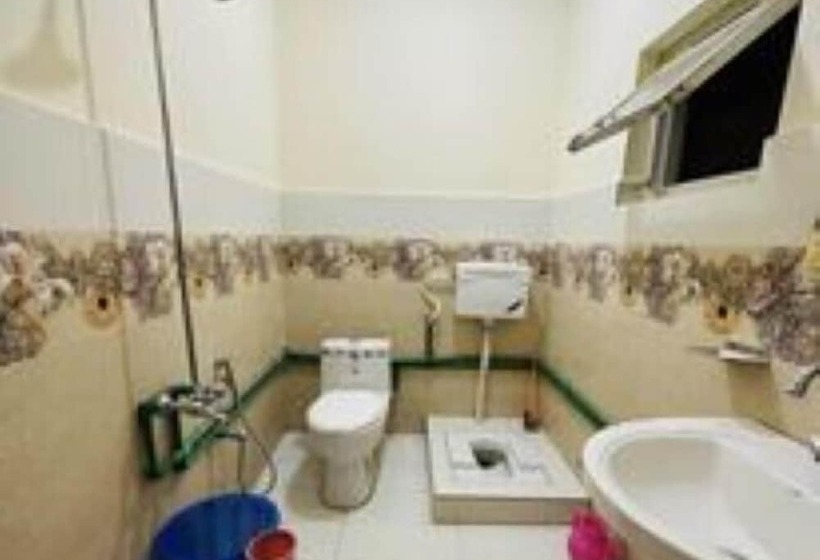 Al Madina Hotel Skardu