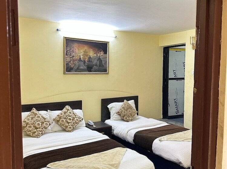 تختخواب و صبحانه Yog Darshan