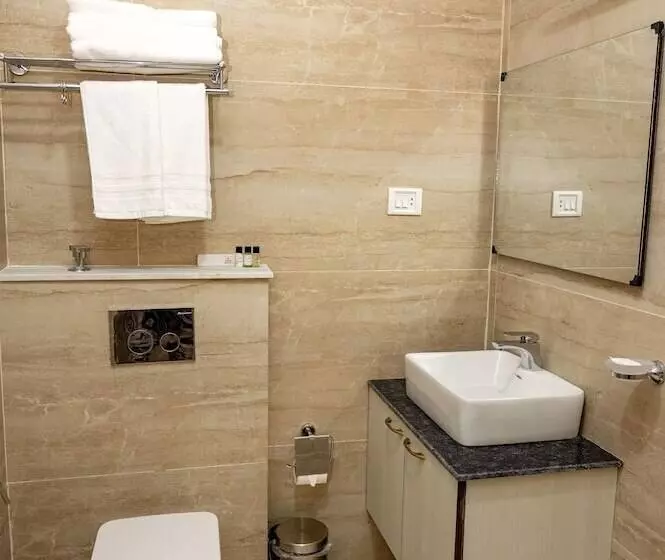 هتل Lumbini Five Elements